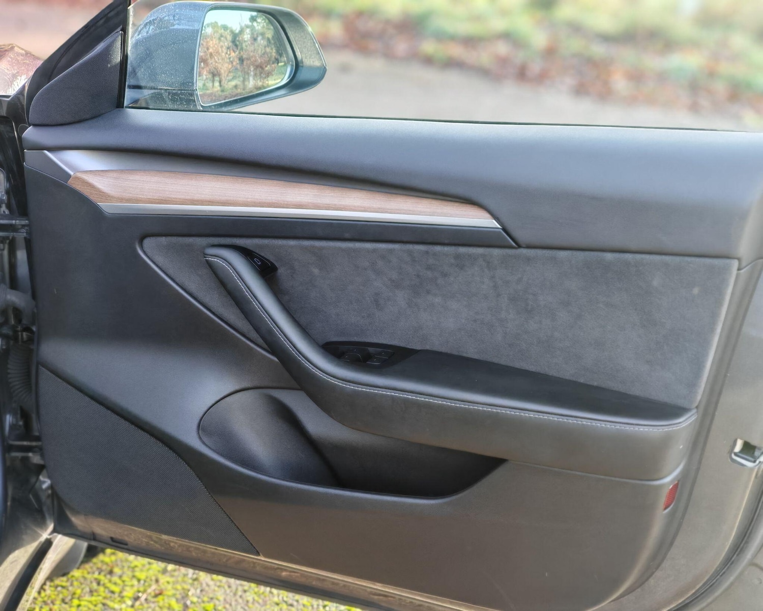 Used Tesla Model 3 2021 for sale - 77049862: Photo 31