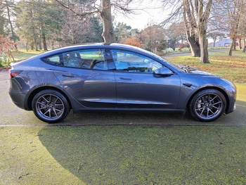 Used Tesla Model 3 2021 for sale - 77049862: Photo