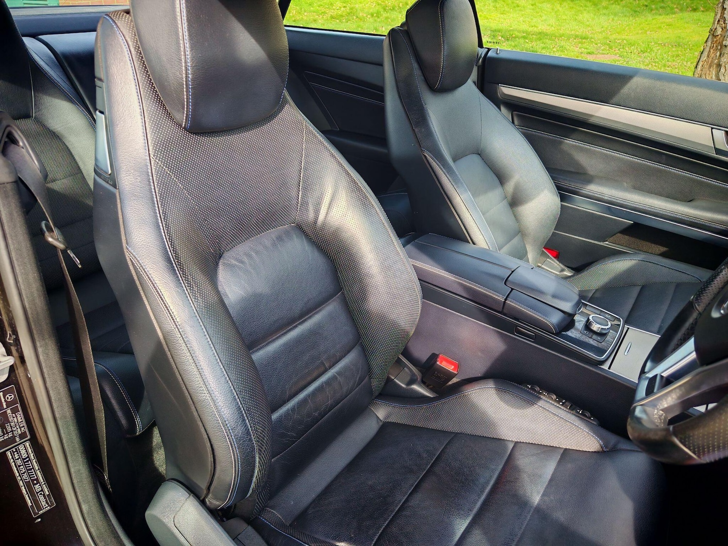 Used Mercedes-Benz E Class for sale - 77977651: Photo 19