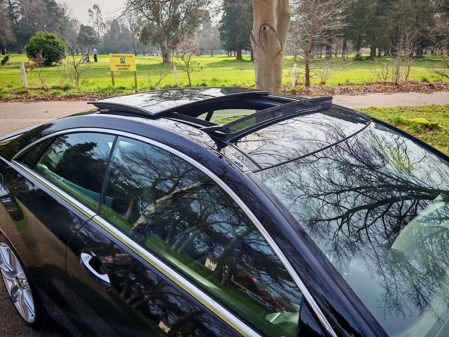 Used Mercedes-Benz E Class for sale - 77977651: Photo 2