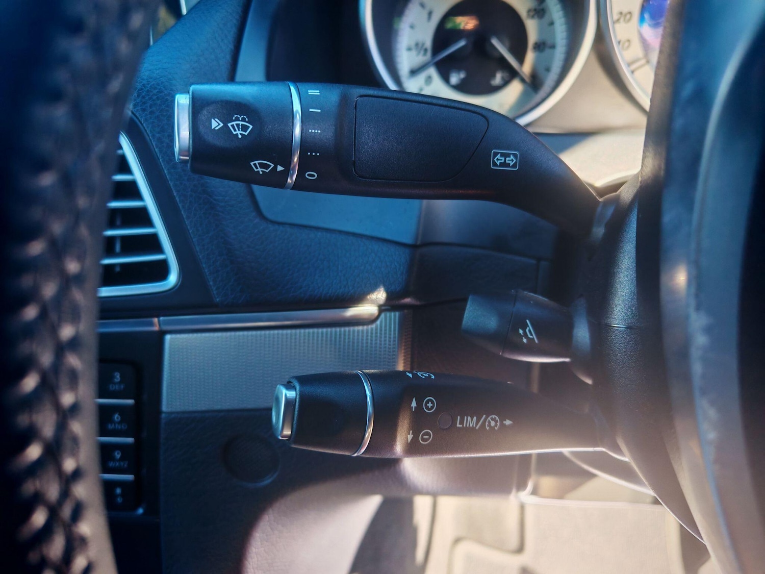 Used Mercedes-Benz E Class for sale - 77977651: Photo 25