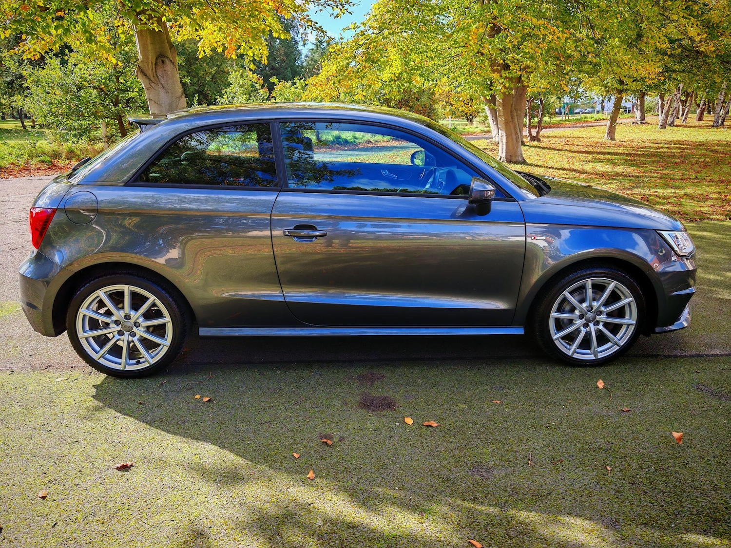 Used Audi A1 2015 for sale - 76377616: Photo 3