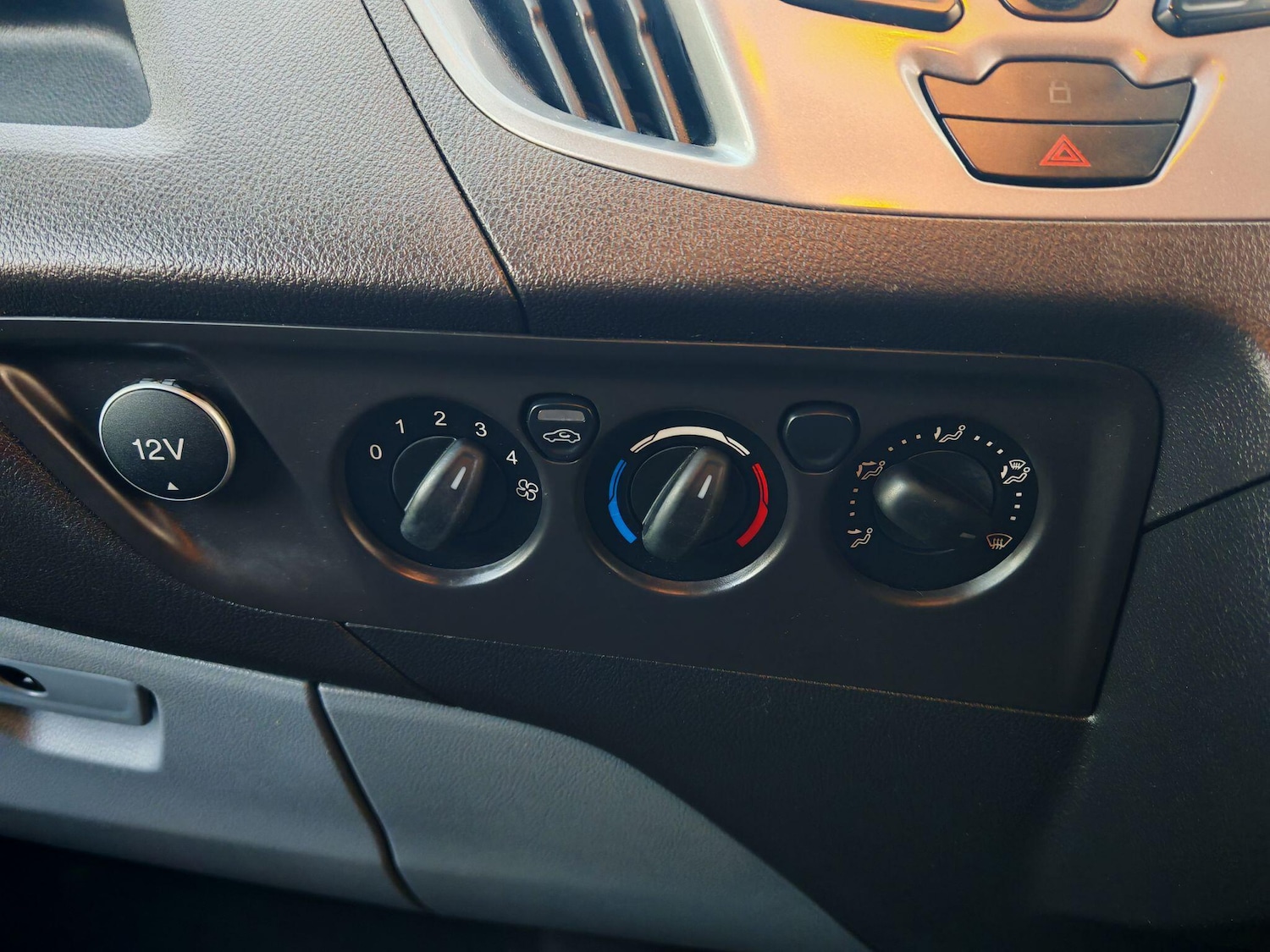 Used Ford Transit Custom 2018 for sale - 76727495: Photo 24