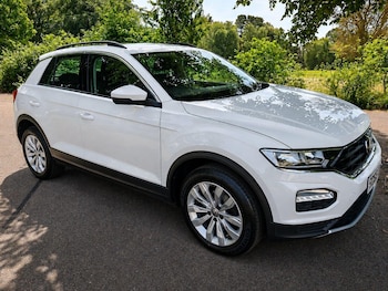 Used Volkswagen T-Roc 2018 for sale - 78759948: Photo
