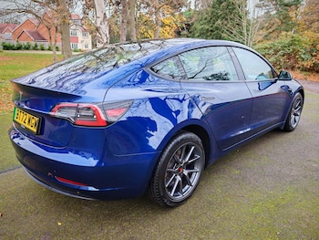 Used Tesla Model 3 2022 for sale - 76690018: Photo
