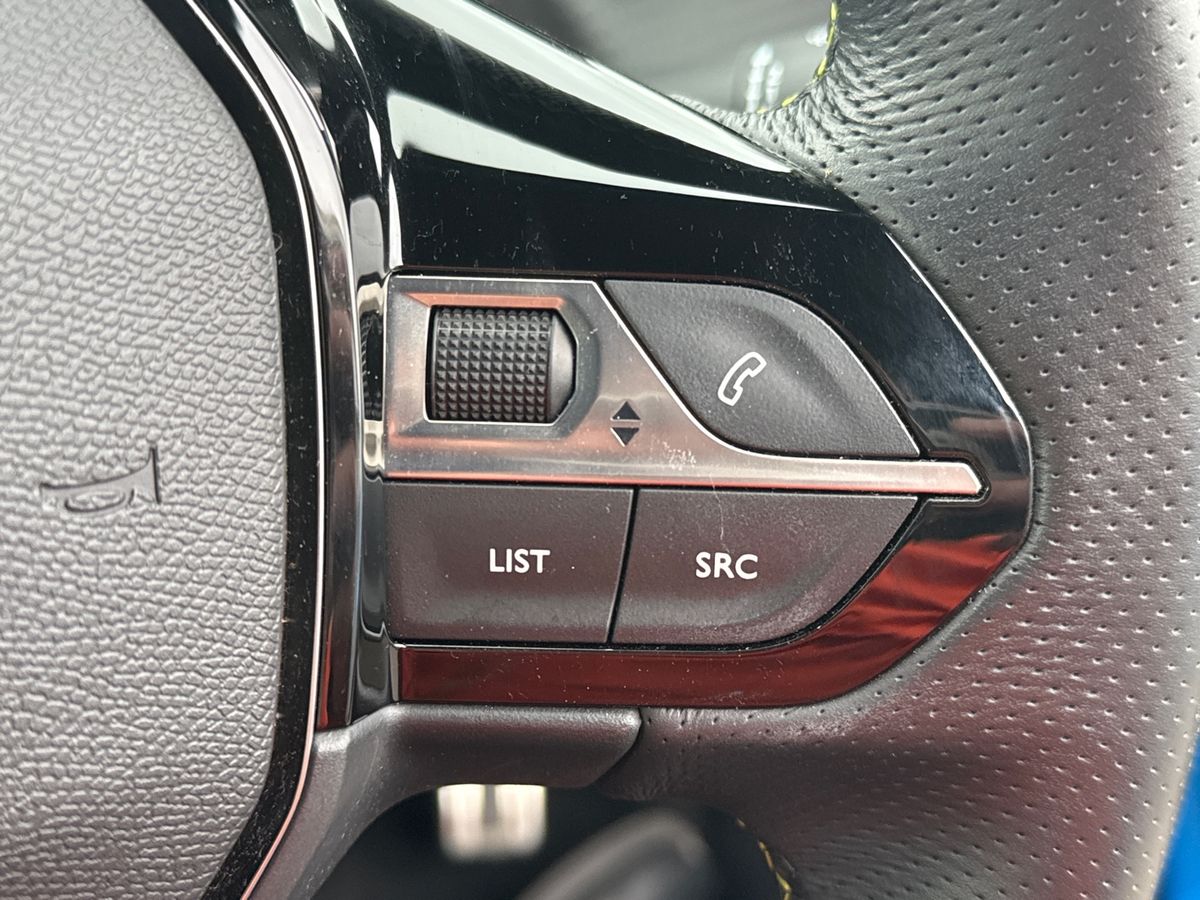 Used Peugeot E-2008 2023 for sale - 76133394: Photo 22