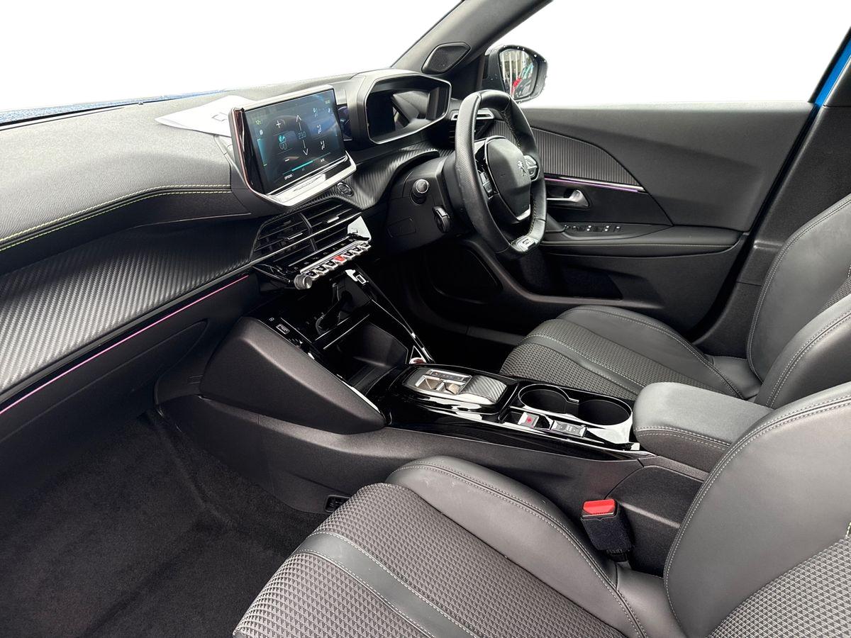 Used Peugeot E-2008 2023 for sale - 76133394: Photo 8