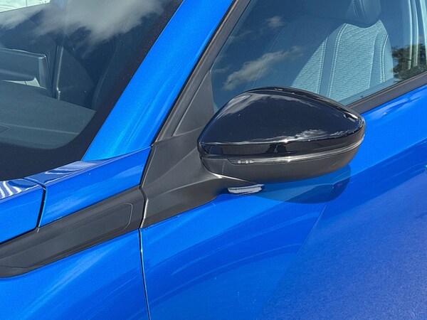 Used Peugeot 2008 2023 for sale - 76019433: Photo 19