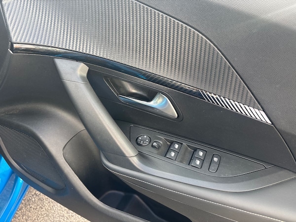Used Peugeot 2008 2023 for sale - 76019433: Photo 22