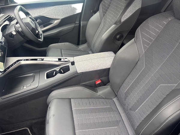 Used Peugeot 3008 2025 for sale - 76224531: Photo 9