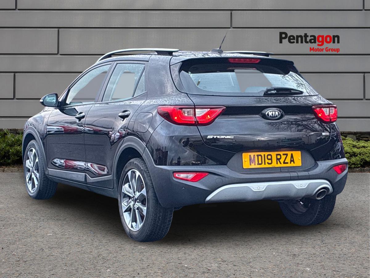 Used Kia Stonic 2019 for sale - 76892916: Photo 2