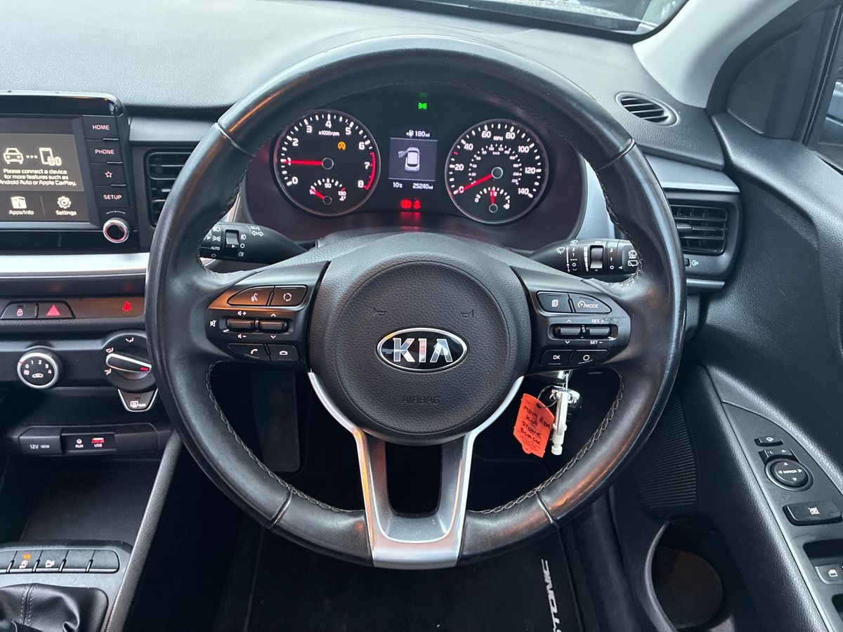 Used Kia Stonic 2019 for sale - 76892916: Photo 23