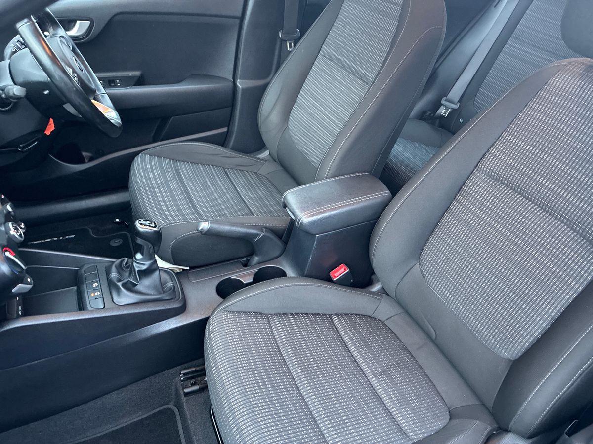 Used Kia Stonic 2019 for sale - 76892916: Photo 9