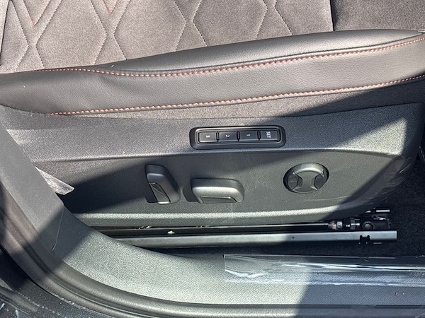 Used SEAT Leon 2025 for sale - 75136754: Photo 25