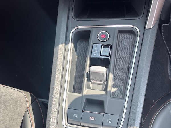 Used SEAT Leon 2025 for sale - 75136754: Photo 28