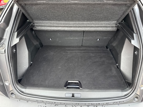 Used Peugeot 2008 2023 for sale - 75603722: Photo 11