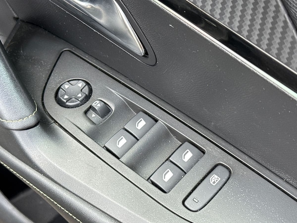 Used Peugeot 2008 2023 for sale - 75603722: Photo 19