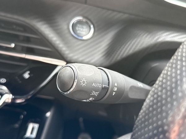 Used Peugeot 2008 2023 for sale - 75603722: Photo 23