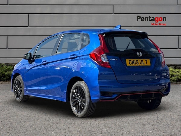 Used Honda Jazz 2019 for sale - 75685858: Photo 2