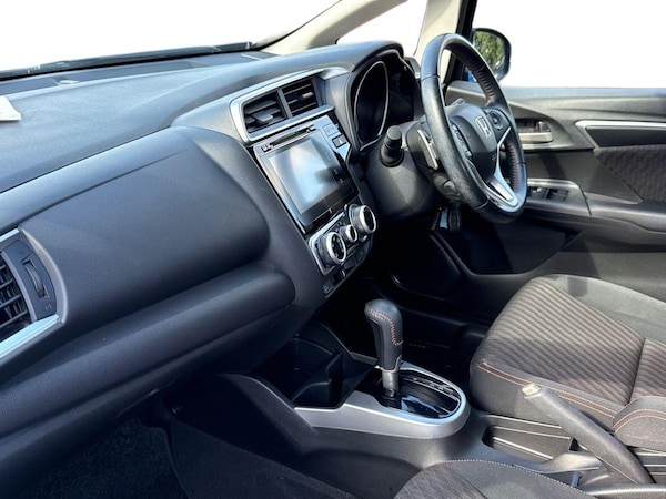 Used Honda Jazz 2019 for sale - 75685858: Photo 8