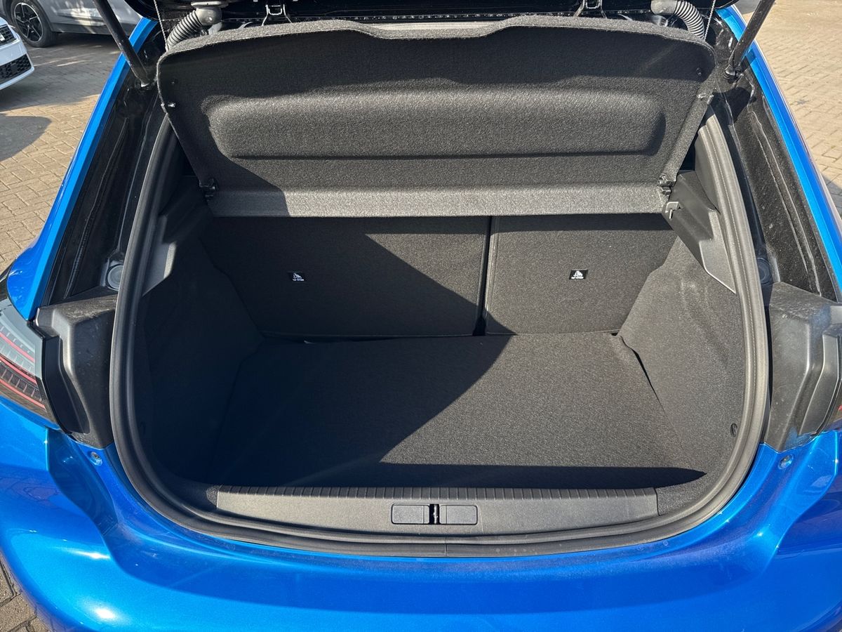 Used Peugeot 208 2025 for sale - 76784732: Photo 11