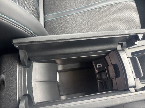 Used Peugeot 308 2022 for sale - 76096501: Photo 26