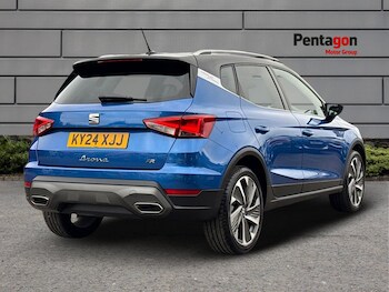 Used SEAT Arona 2024 for sale - 75743367: Photo