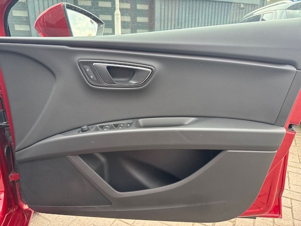 Used SEAT Leon 2018 for sale - 75561105: Photo 18