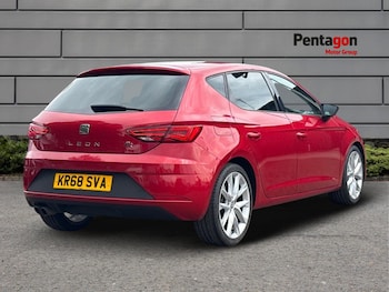 Used SEAT Leon 2018 for sale - 75561105: Photo