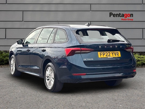 Used Skoda Octavia 2022 for sale - 75603742: Photo 2
