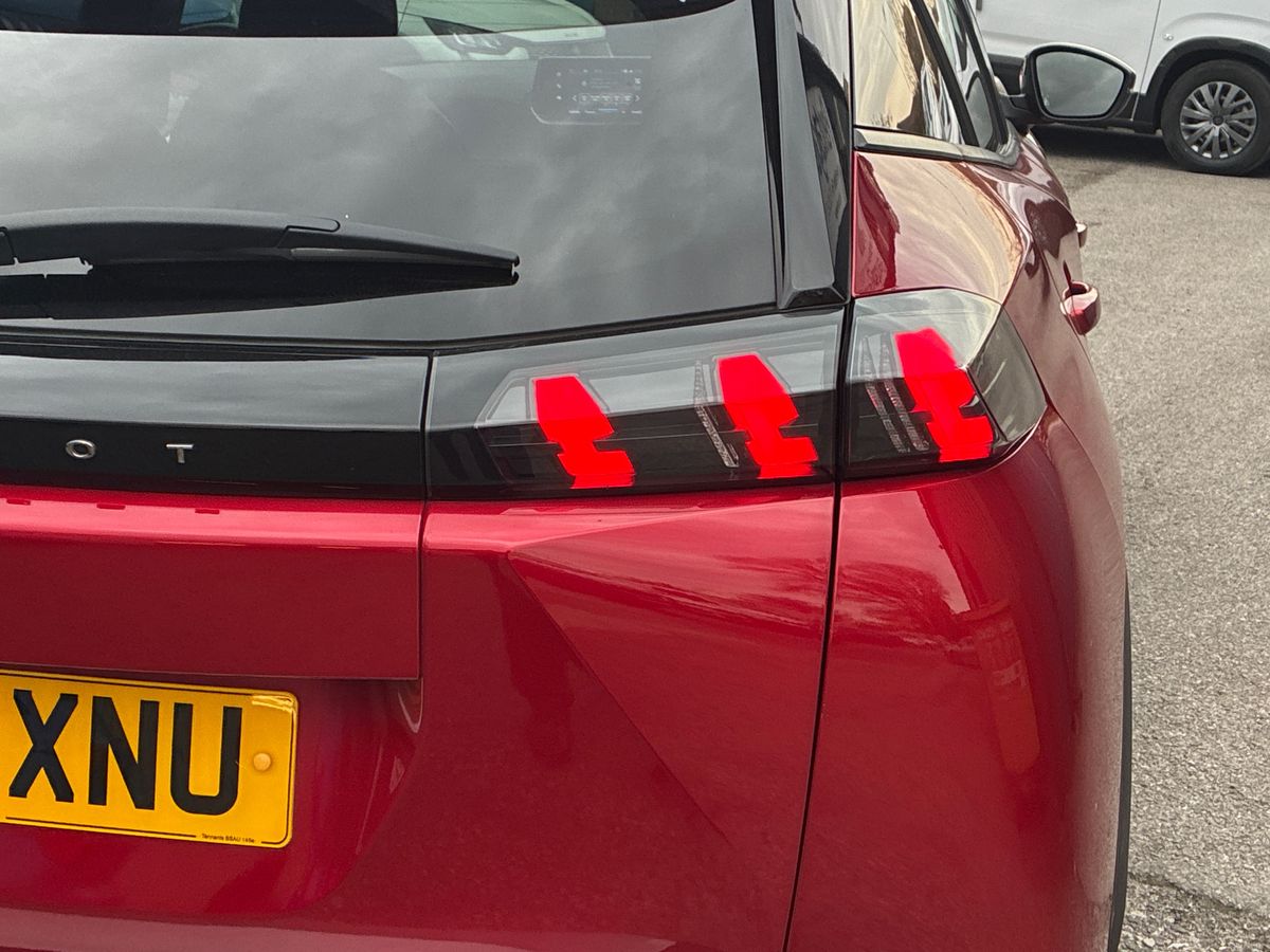 Used Peugeot 2008 2023 for sale - 76421563: Photo 22