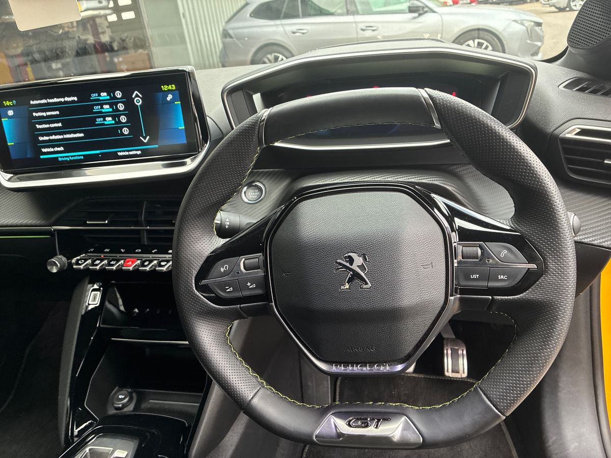 Used Peugeot 208 2022 for sale - 76442606: Photo 23