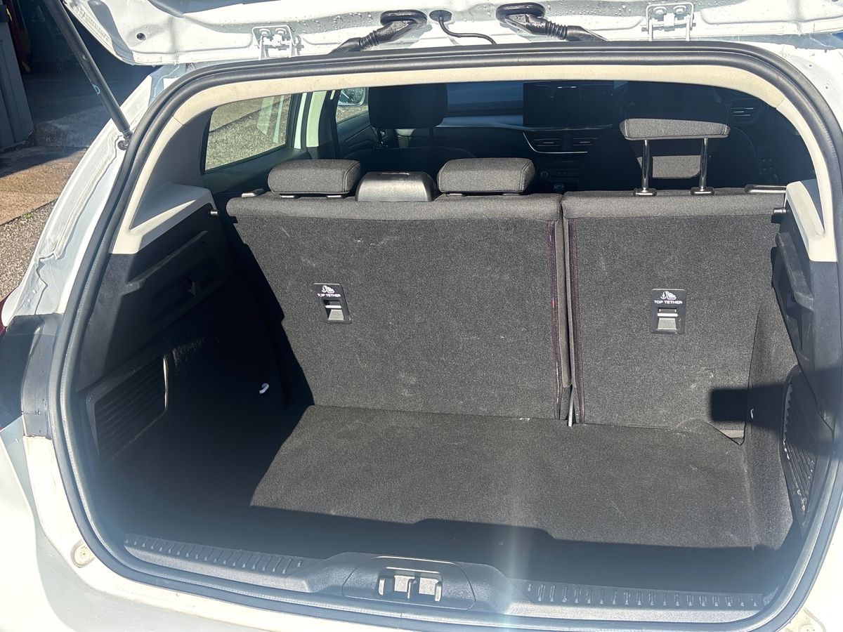 Used Ford Focus 2023 for sale - 77038735: Photo 11