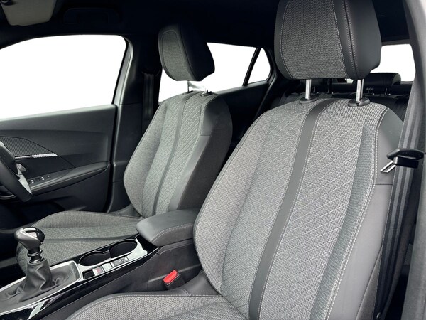 Used Peugeot 2008 2024 for sale - 71942863: Photo 9