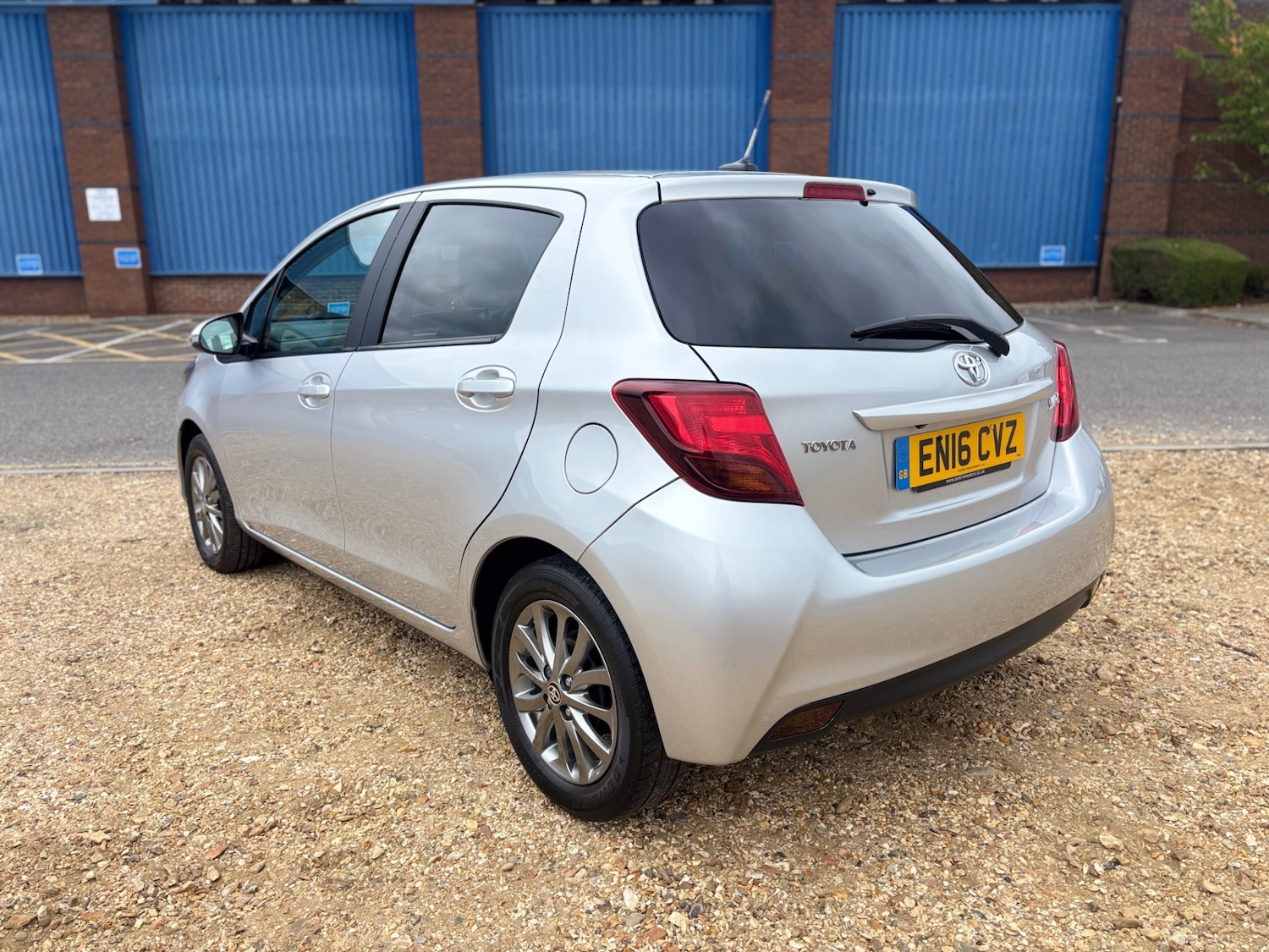 Vehicle 5