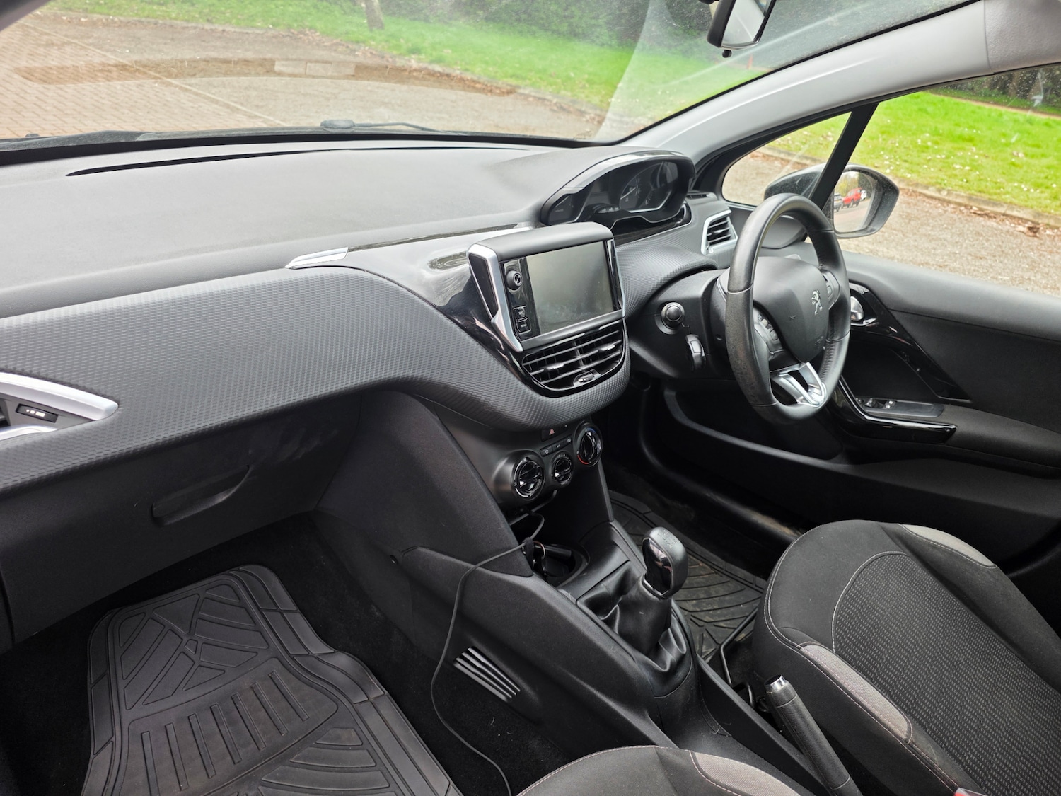 Used Peugeot 208 2015 for sale - 78080782: Photo 13