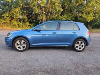 Used Volkswagen Golf 2016 for sale - 75131968: Photo