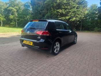 Used Volkswagen Golf 2015 for sale - 75131779: Photo
