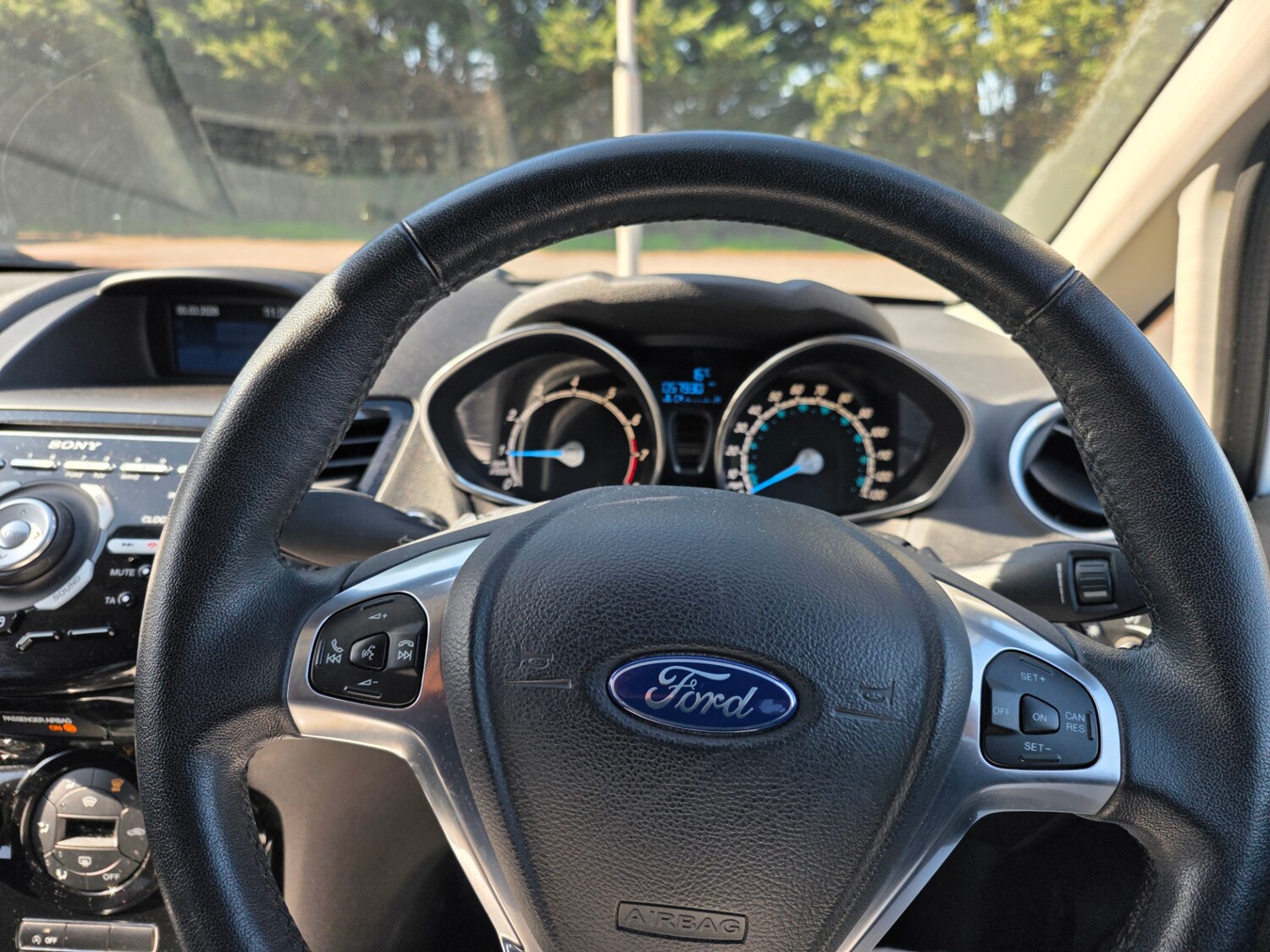 Used Ford Fiesta 2014 for sale - 77804061: Photo 13