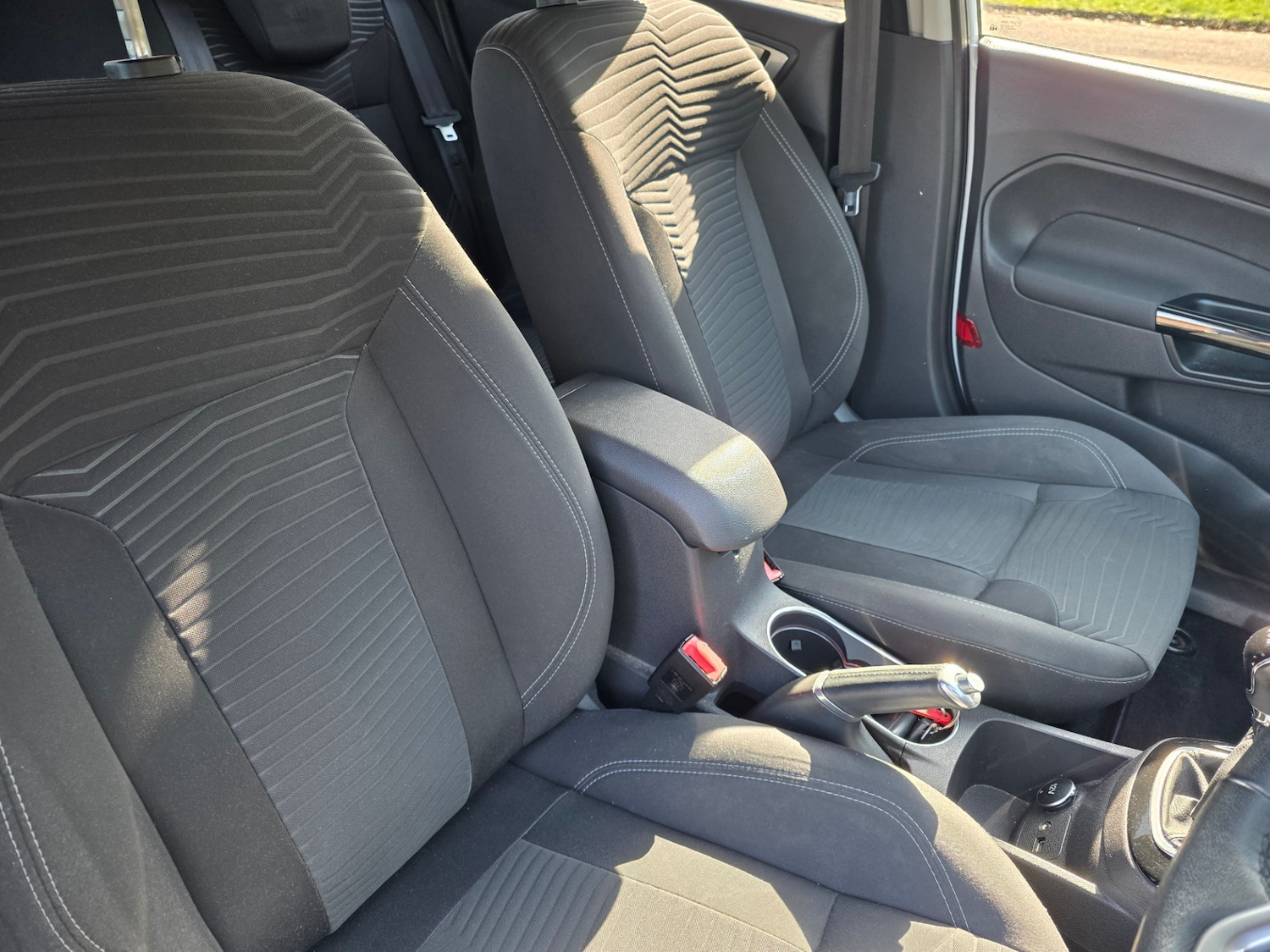 Used Ford Fiesta 2014 for sale - 77804061: Photo 15