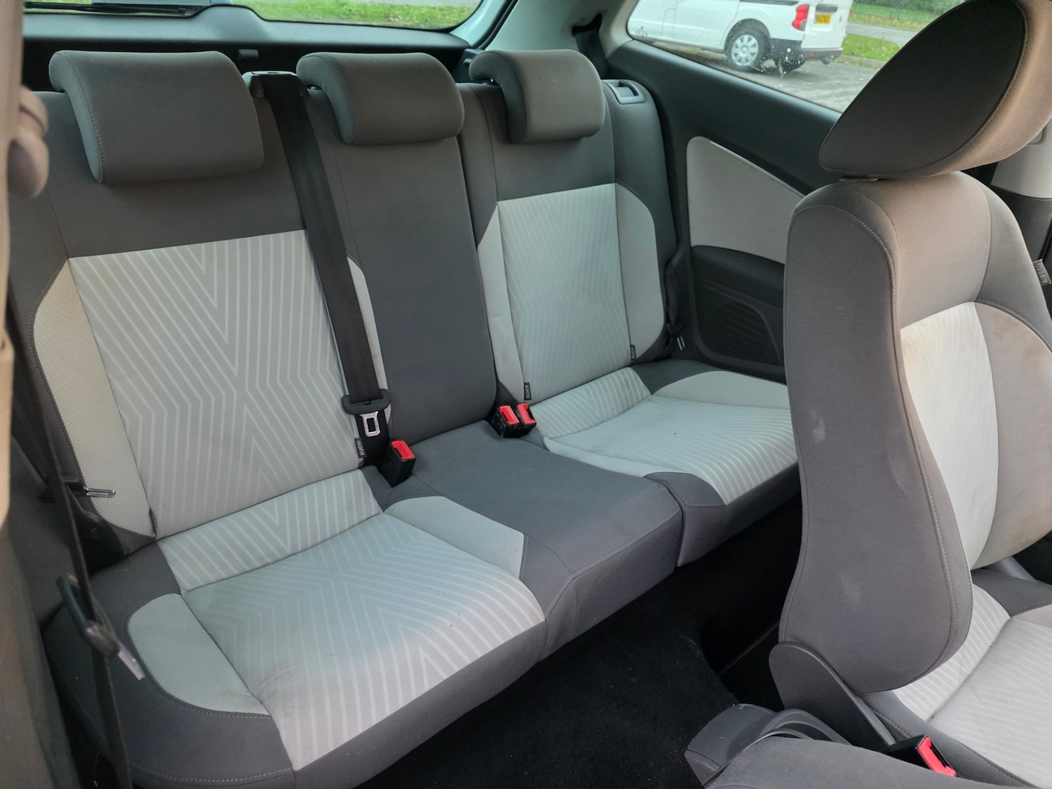 Used Volkswagen Polo 2015 for sale - 76625320: Photo 19