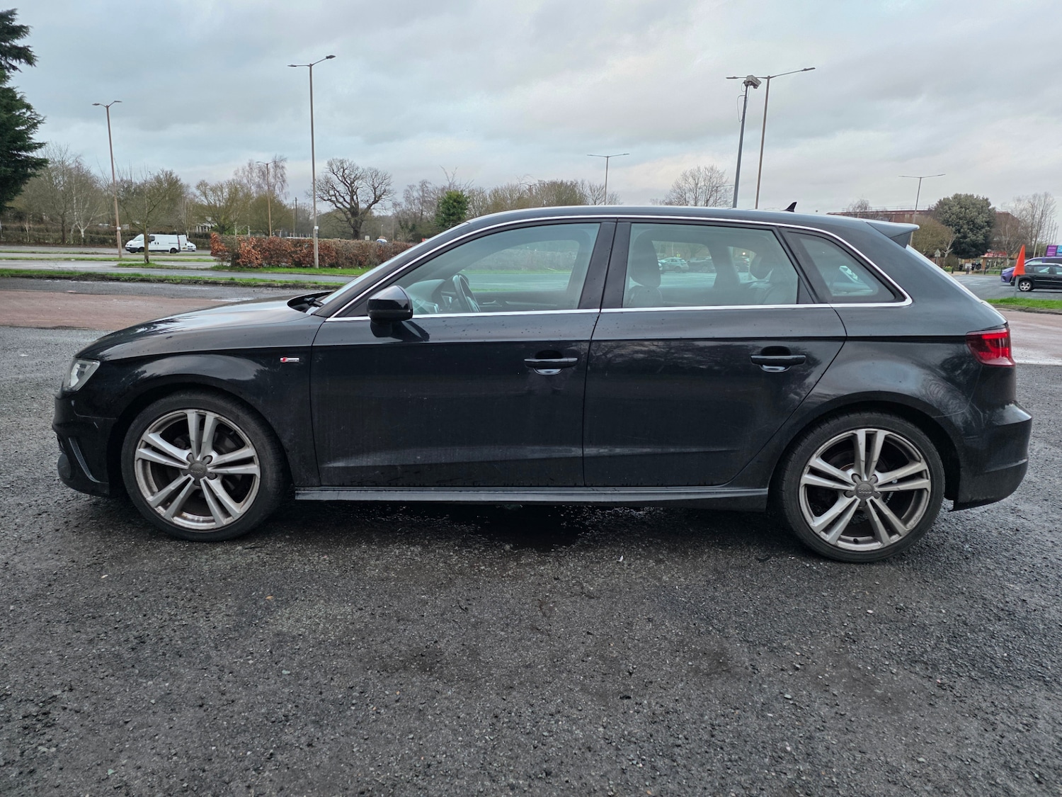 Used Audi A3 2014 for sale - 77708382: Photo 6
