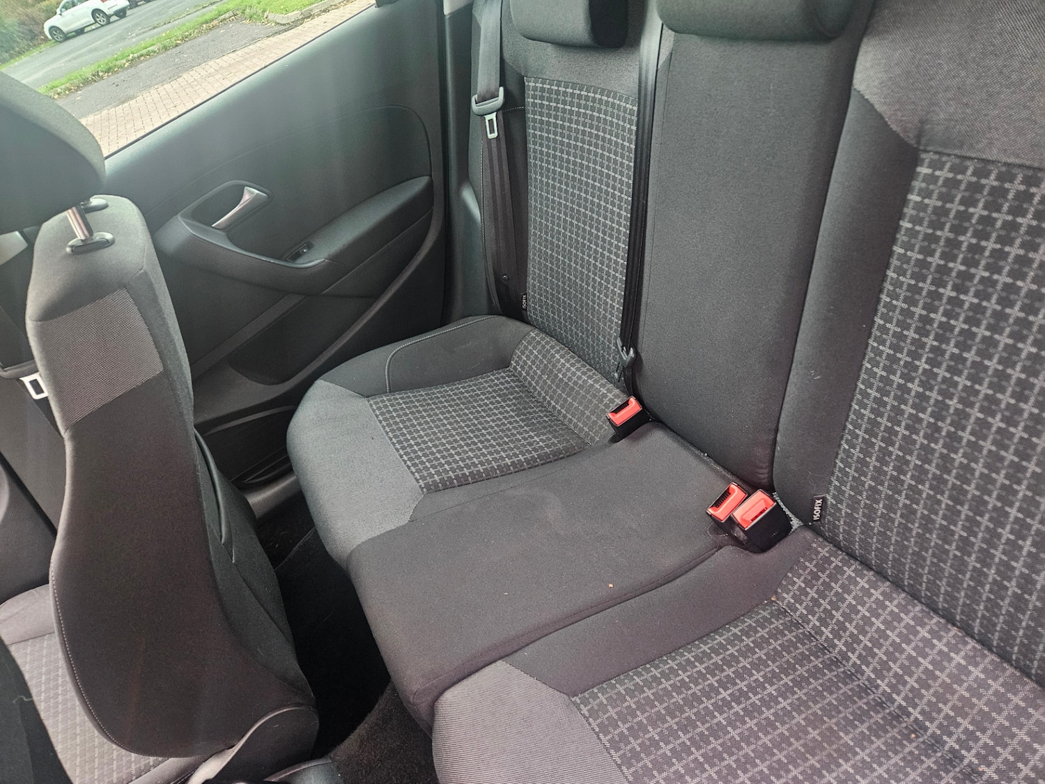 Used Volkswagen Polo 2016 for sale - 76352579: Photo 16