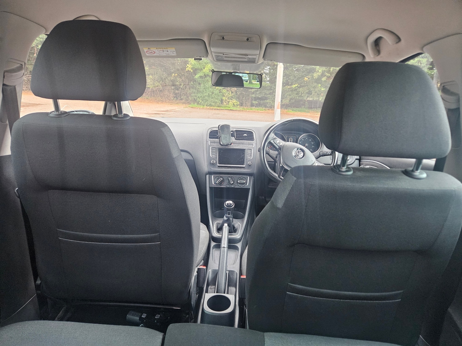 Used Volkswagen Polo 2016 for sale - 76352579: Photo 17