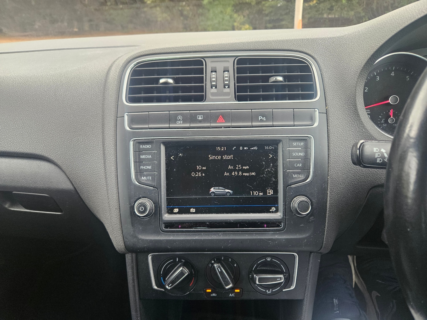 Used Volkswagen Polo 2016 for sale - 76352579: Photo 18