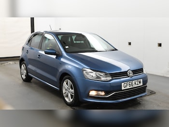Volkswagen - Polo