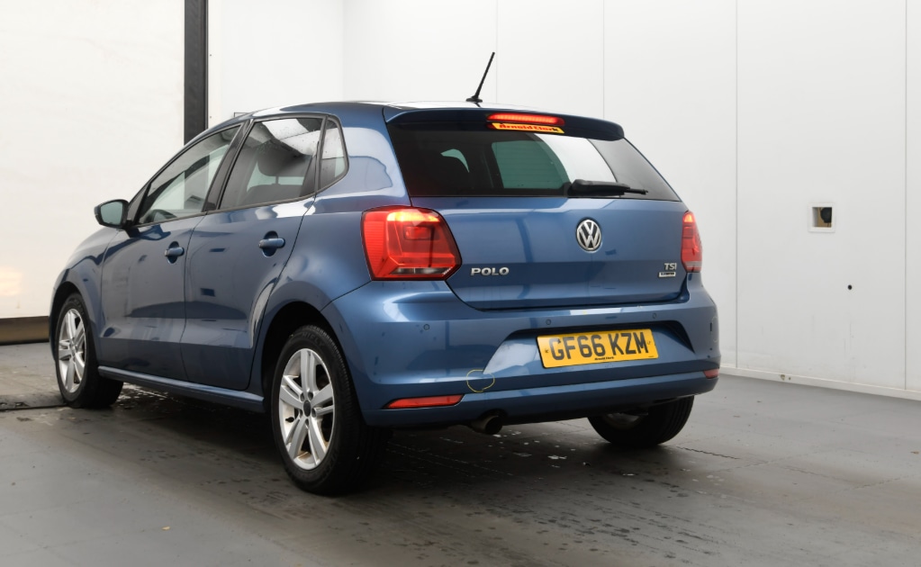 Used Volkswagen Polo 2016 for sale - 76352579: Photo 6