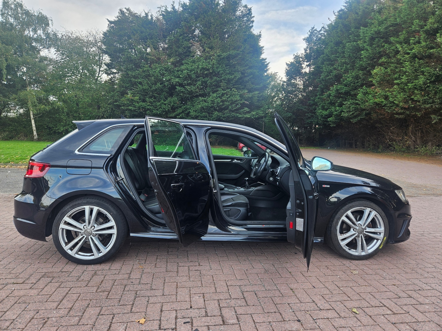 Used Audi A3 2014 for sale - 76000483: Photo 11