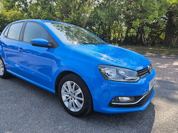 Used Volkswagen Polo 2015 for sale - 75536805: Photo