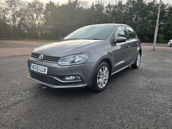 Used Volkswagen Polo 2015 for sale - 76831935: Photo